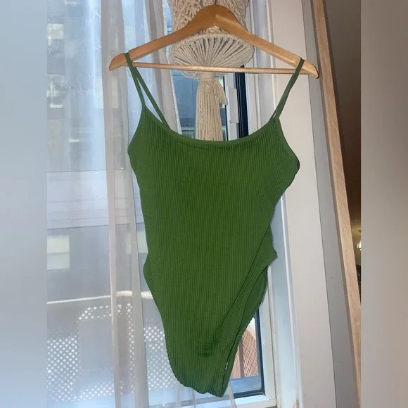 H&M Green Ribbed One-Piece Swimsuit - Picture 1 of 5